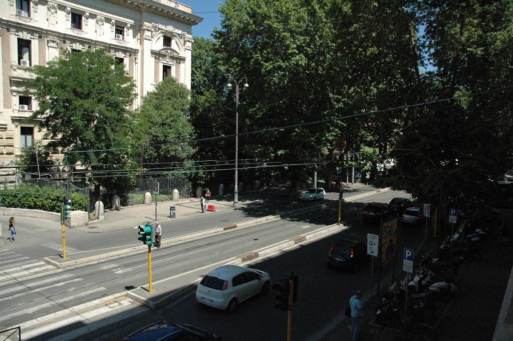 Domus Clara Rome Exterior photo